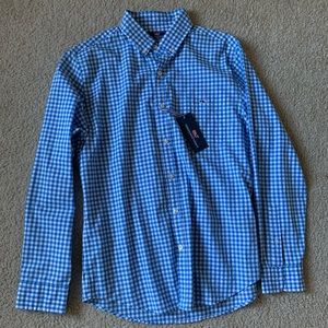 Vineyard Vines size M Men’s Long-Sleeve Shirt